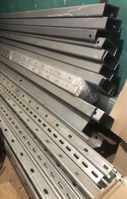 Продам металоконструкцію для сонячних панелей для СЕС на 35 кВт.