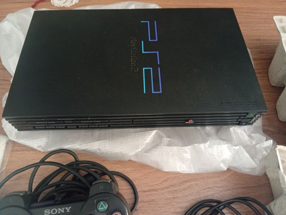Consola PS2 em caixa Completa
