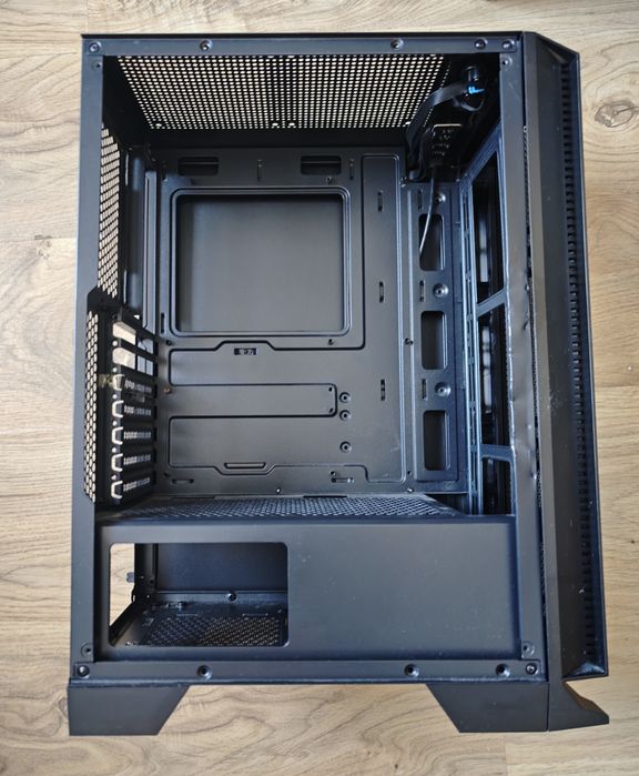 OBUDOWA Segotep Atx Usb 3.0 Full Mesh Szkło (SYNRAD1)