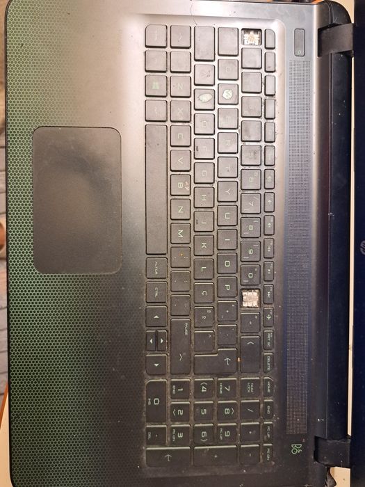 Pc gamy hp mais rato e teclado novo e carregador do pc bom