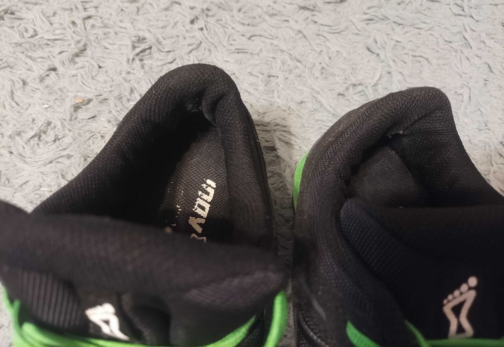 Buty trailowe Inov-8 Mudclaw 300