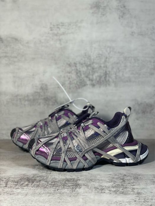 Новый 38р модные кроссовк. Balenciaga