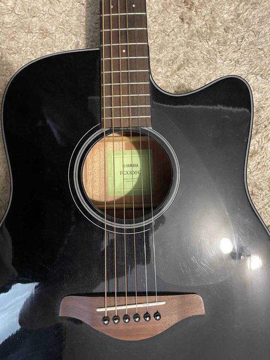 Електроакустична гітара Yamaha FGX800C
