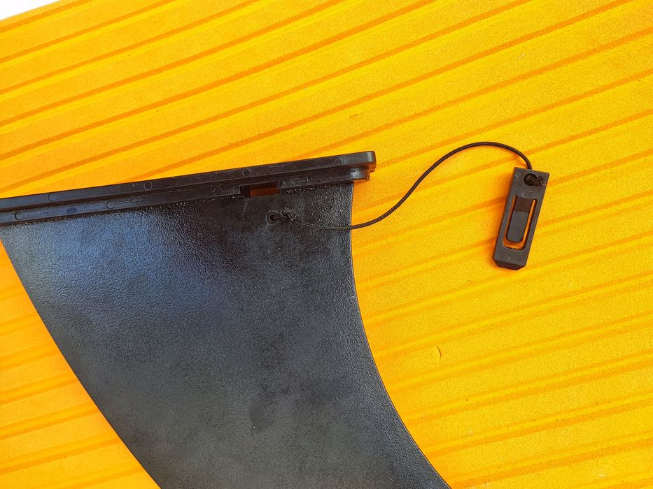 Quilha central prancha Tribord