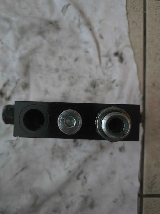 Zamek hydrauliczny siłownika HIAB, 350 Bar