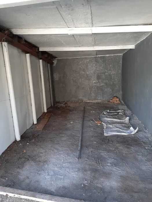 Продам гараж Одесса (Пересыпский мост, ул. Балковская 2).