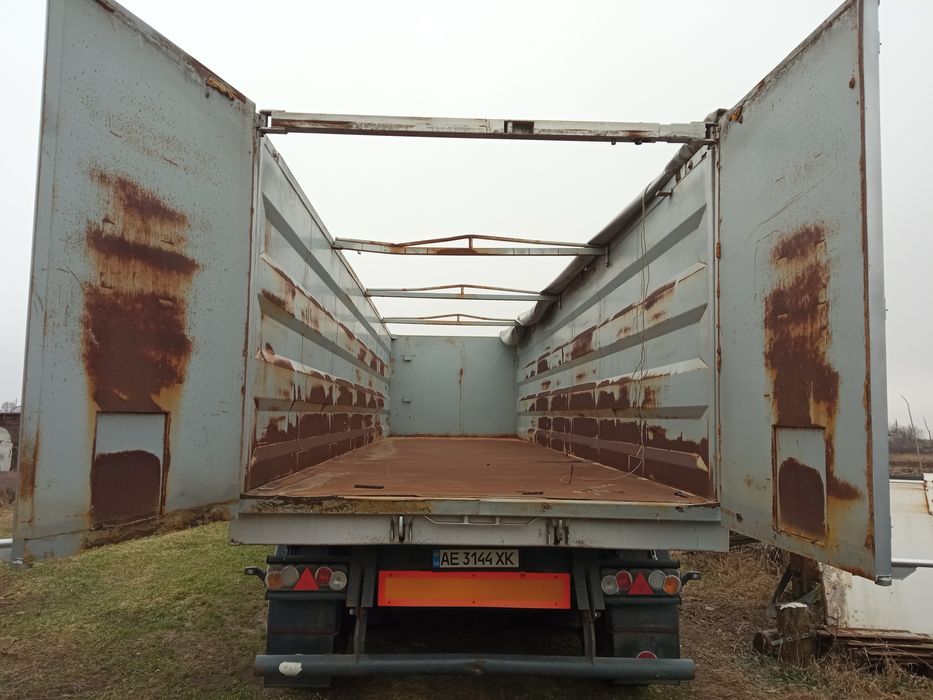 Напівпричіп самоскид BODEX