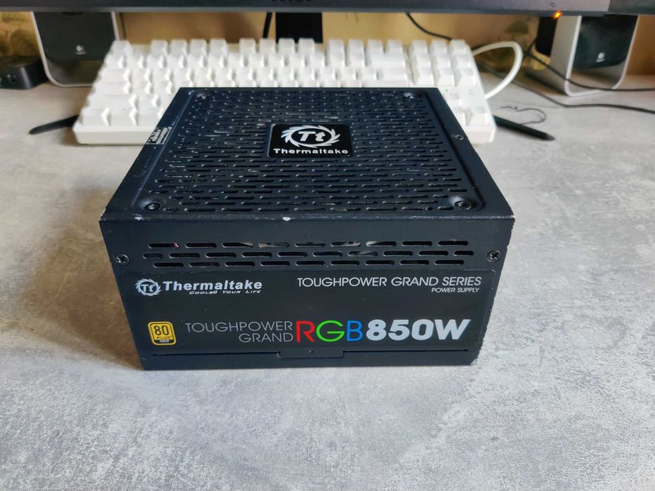 Thermaltake Grand RGB 850W Gold | На пломбі