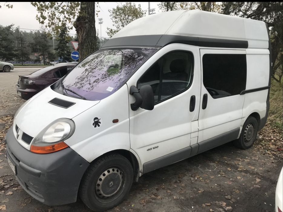 Рено трафик 2 100 супер машинка