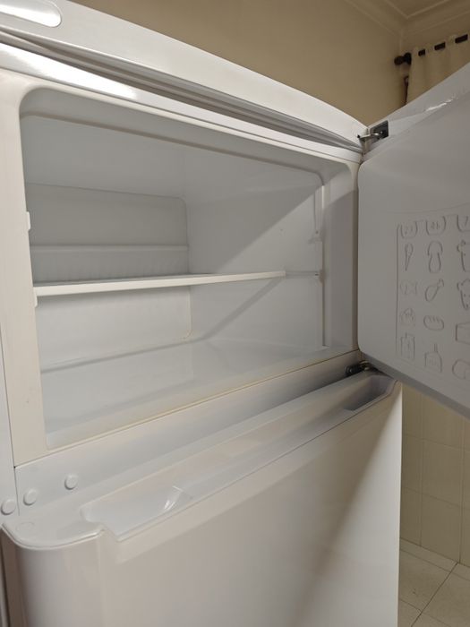 Vendo frigorífico Indesit