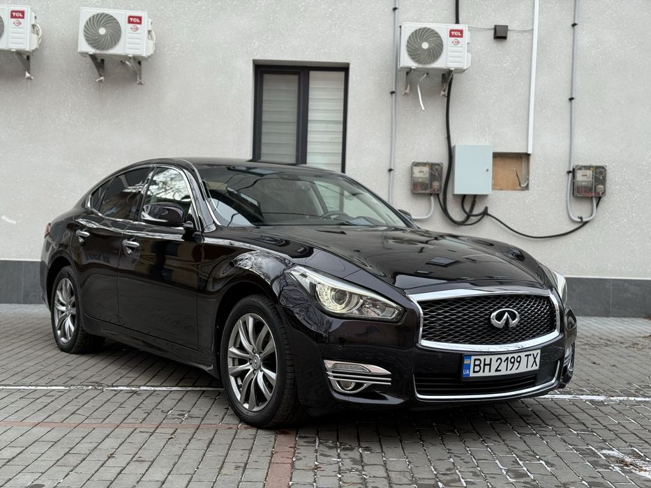 Infiniti Q70 2.2 дизель