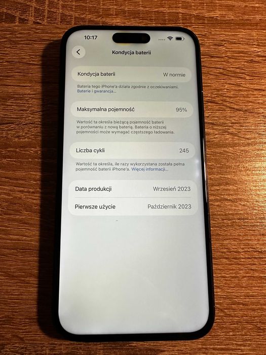 iPhone 15 Pro Max  - 256gb - bateria 95%