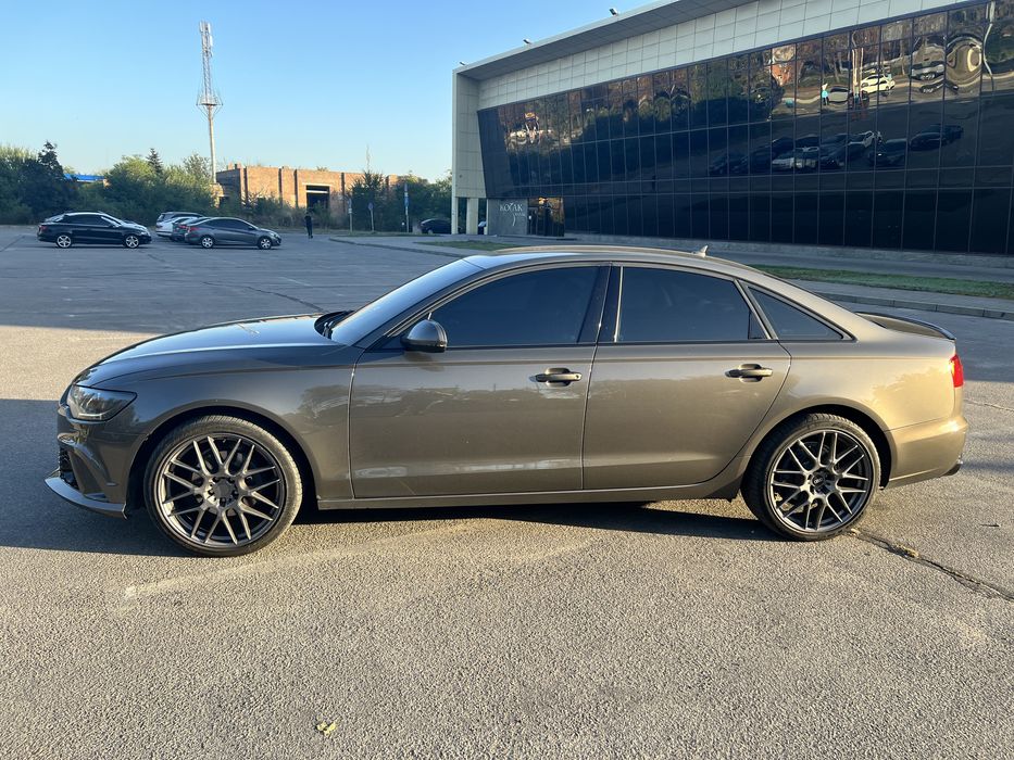 Продам Audi A6C7