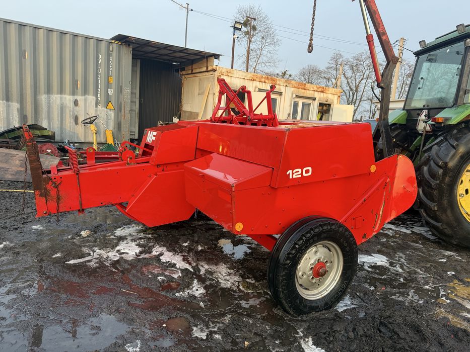 Прес-підбирач марки Massey Ferguson 120 3 шт