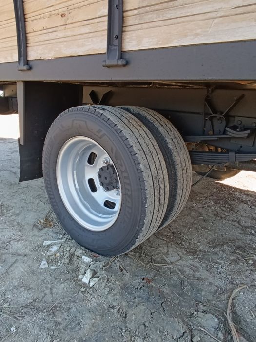 Carrinha Iveco 35C18 caixa aberta