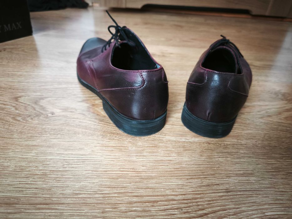 Buty męskie wizytowe do garnituru skórzane MADEJ
