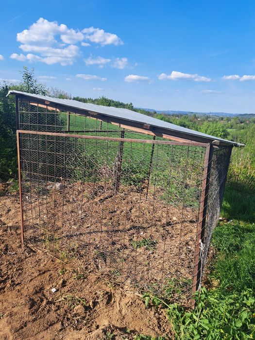 Klatka dla psa, kojec