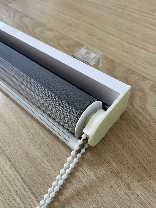 Roleta Dzień Noc z napinaczem 40 x 180 cm kolor stalowy