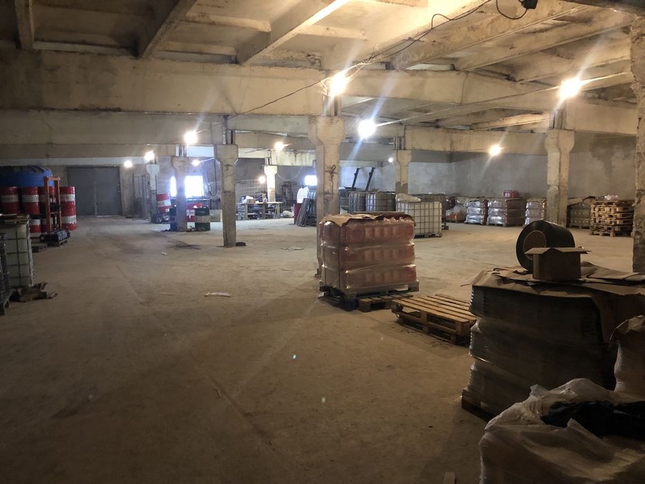 Продам приміщення (ферма)