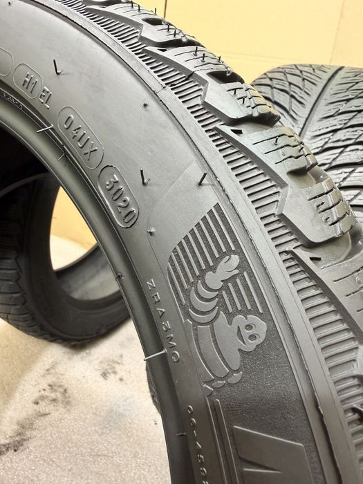 Michelin Pilot Alpin5 235/45/18 kpl 4 szt rok 2020 bieżnik 5,0-6,5 mm