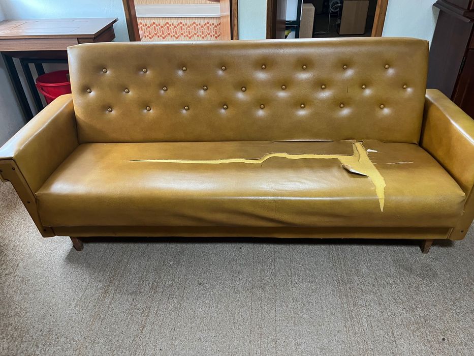 Sofá em Napa bastante confortável