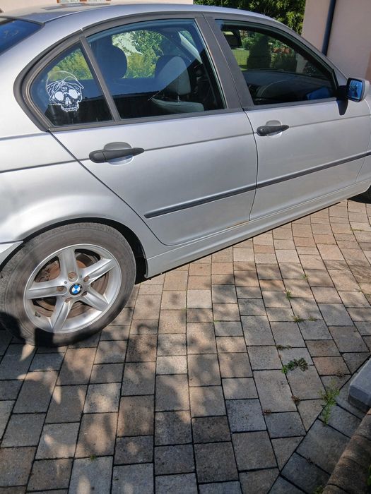 Auto Bmw e46 316i
