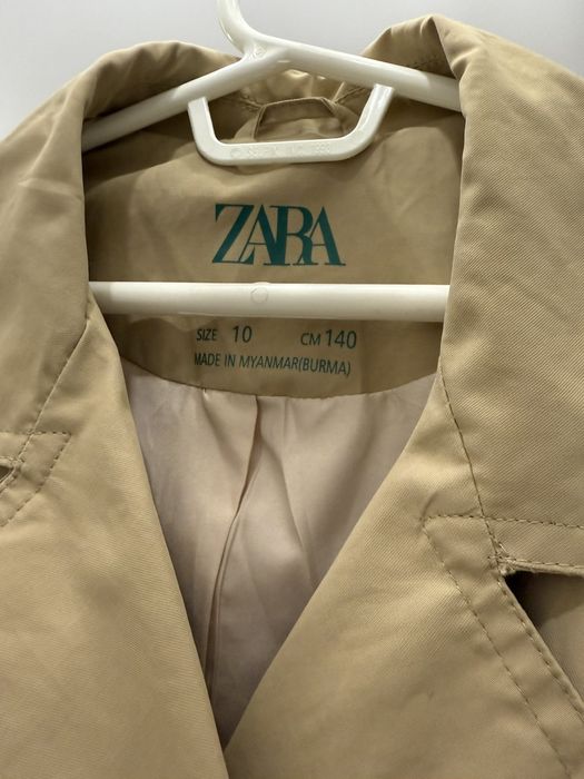Плащ для дівчинки Zara ,розмір 140(10років),новий не ношений,