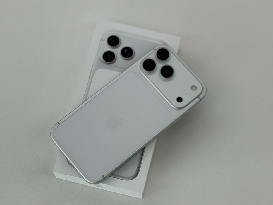 Iphone 17 Pro Max 256Gb Branco Ac/ Retoma