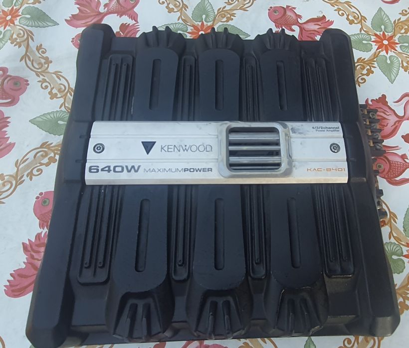Автомобильный усилитель Kenwood 640w KAC-8401