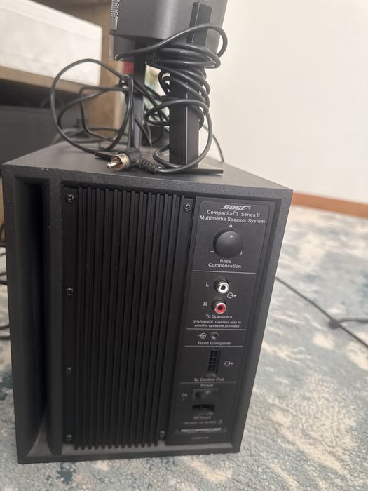 Colunas Bose Companion 3 II 2.1