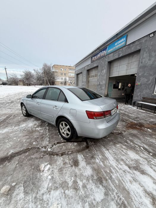 Продам Hyundai Sonata 2.0 газ/бензин