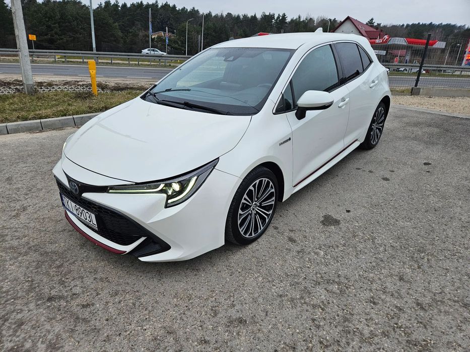 Toyota Corolla 1.8 hybryda 2019r