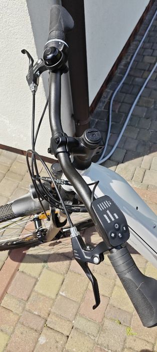 Rower elektryczny Rockrider E-ACTV 100 – rama damska