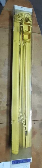 Estores laminados para portas interiores 1,75m Alt. x 60cm Larg.