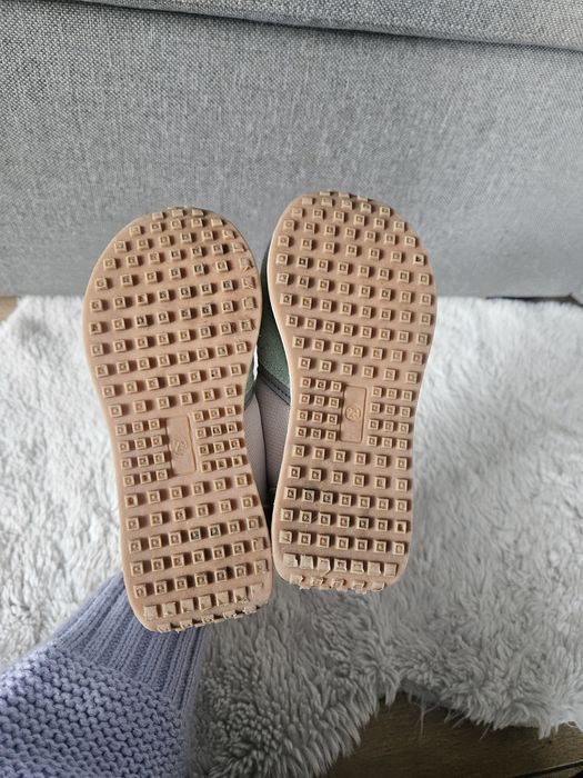 Buty miętowe  z szarym na rzepy dla chłopca dziewczynki 29