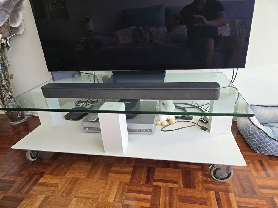 Mesa de televisão
