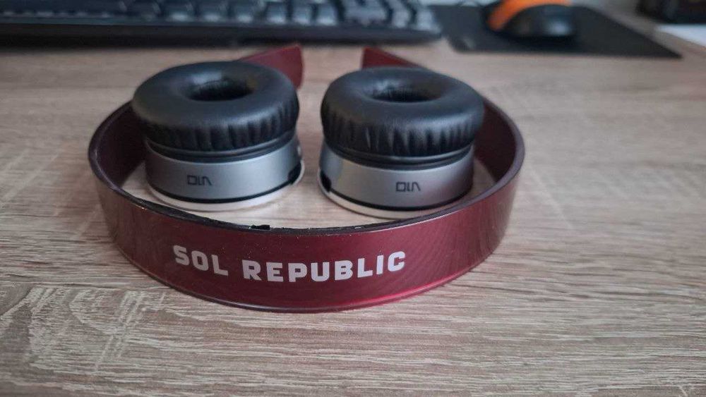 SOL REPUBLIC Tracks HD Red навушники
