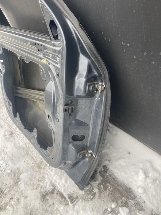 Передня дверка ( водія ) Skoda Octavia A5 Шкода А5