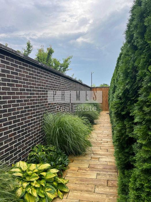 Продажа дома 166 м2 в КМ Стоянка-2 возле г. Ирпень, Бучанский район