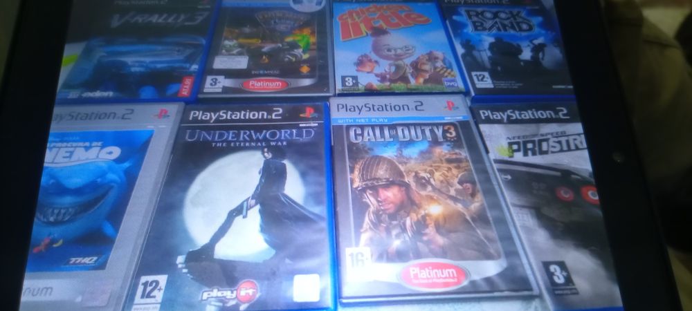 Vendo 8 jogos playstacíon 2. 10eur.