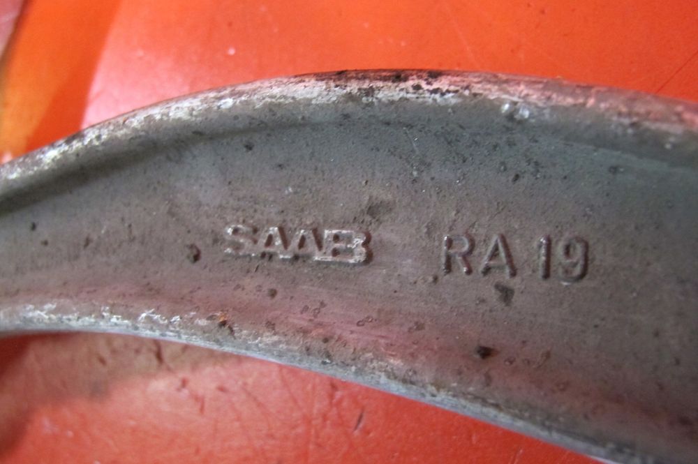 saab 95 9-5 i 95 900 wahacz lewy przód przedni ra19