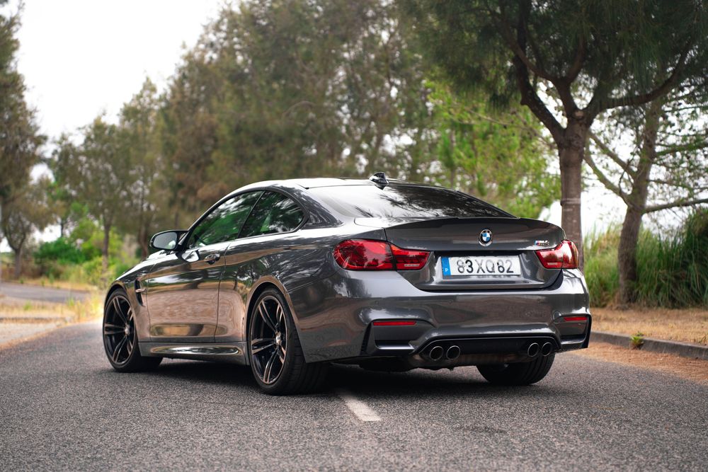 BMW M4 DKG Auto