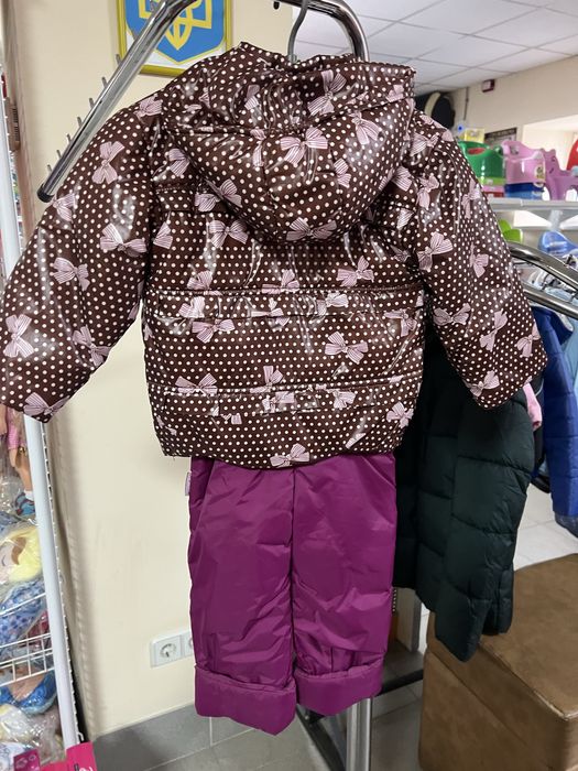 Куртка з комбінезоном для дівчинки . Демісезон.