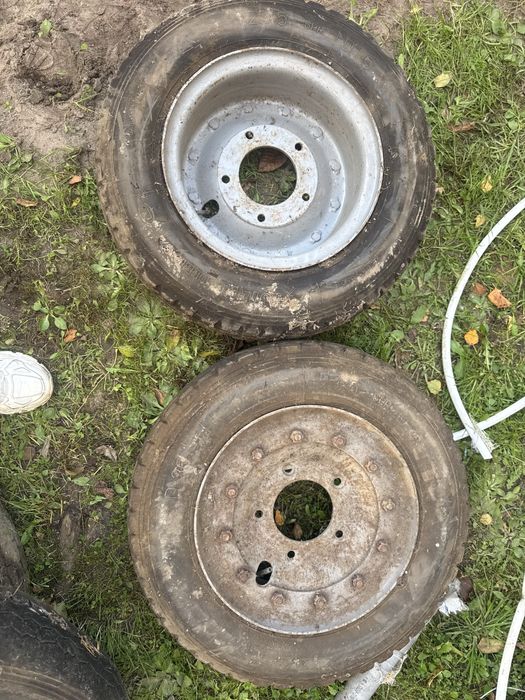 koło felga  prl od polskiej przyczepy rolniczej Sanok D-35