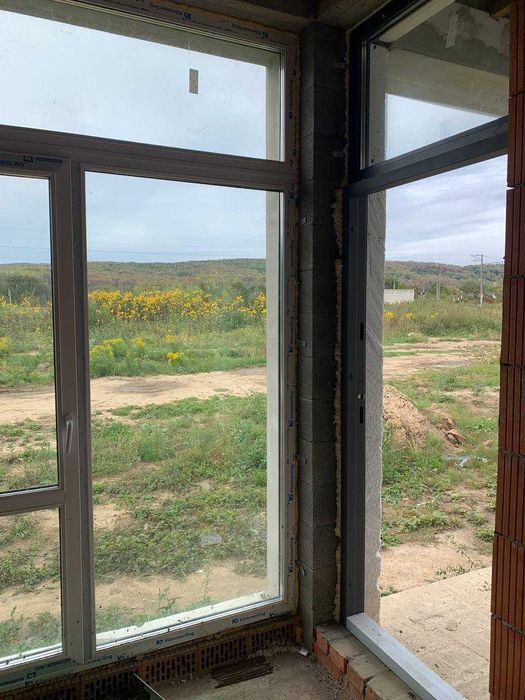 Продаж готовий котедж таунхаус  в с. Невицьке.