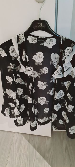 Peças de roupa venda de garagem