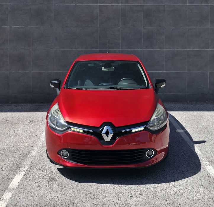Renault Clio IV 1.5 DCI foto 2