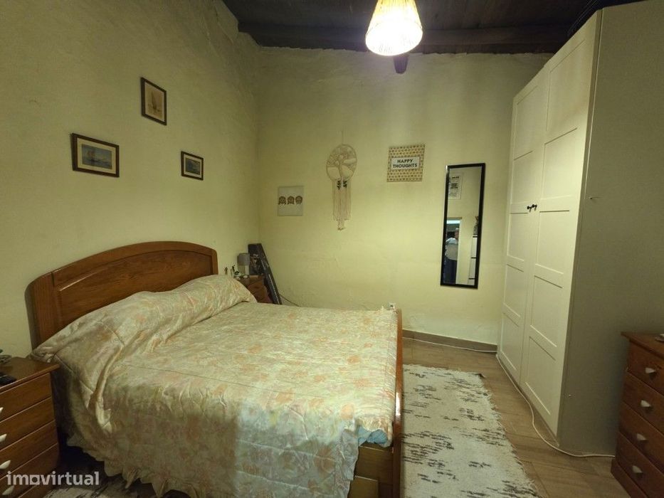 Moradia T2+1, em lote de 525 m2 a 6 km da praia da Amieira