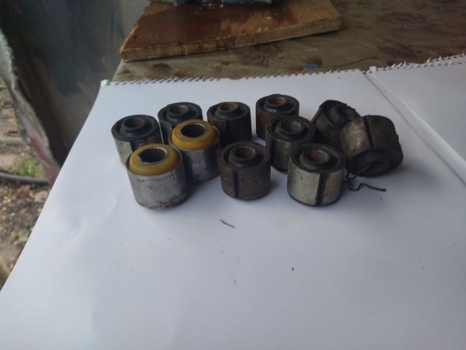 Продам новые сайлентблоки на москвич цена 550гр.