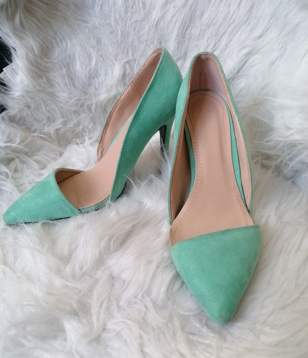 Zestaw ubrań damskich